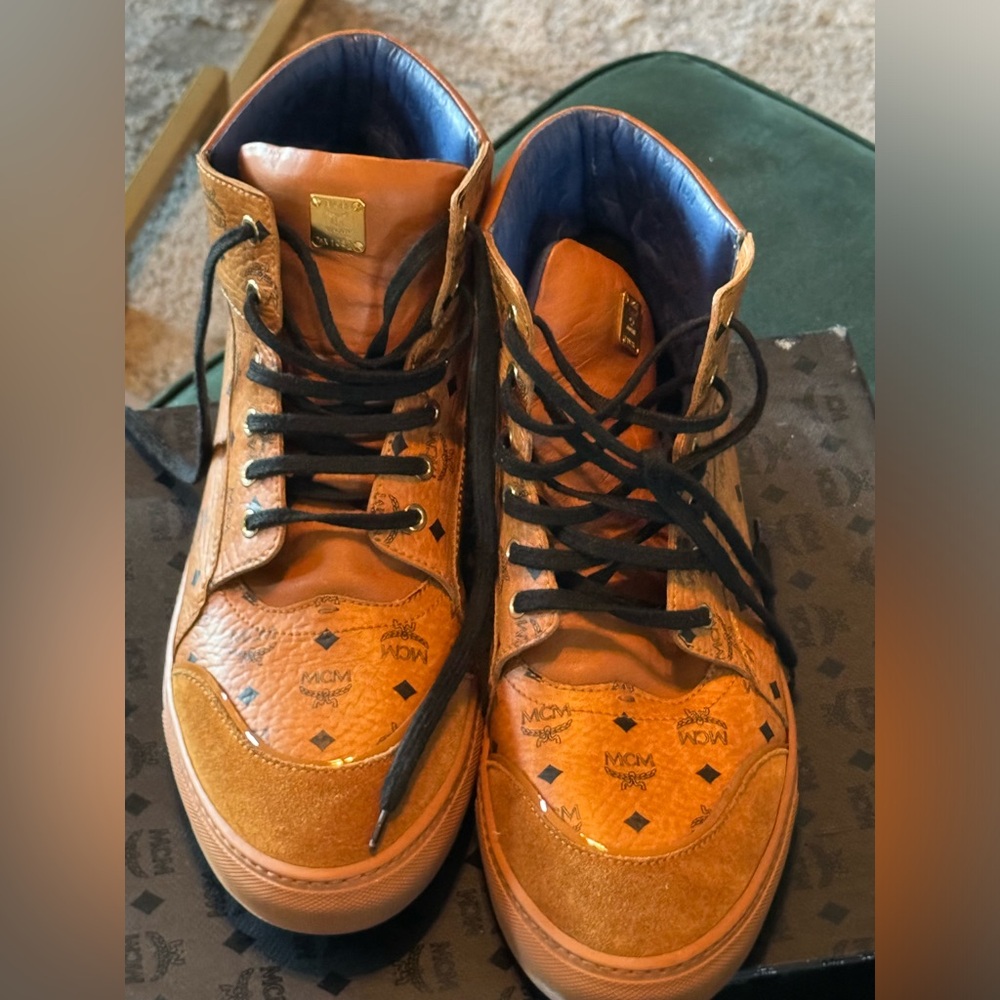 Men’s mcm high top sneakers